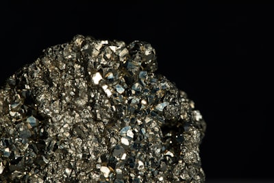 Molybdenum Supplements: The Essential Trace Mineral You've Never Heard Of